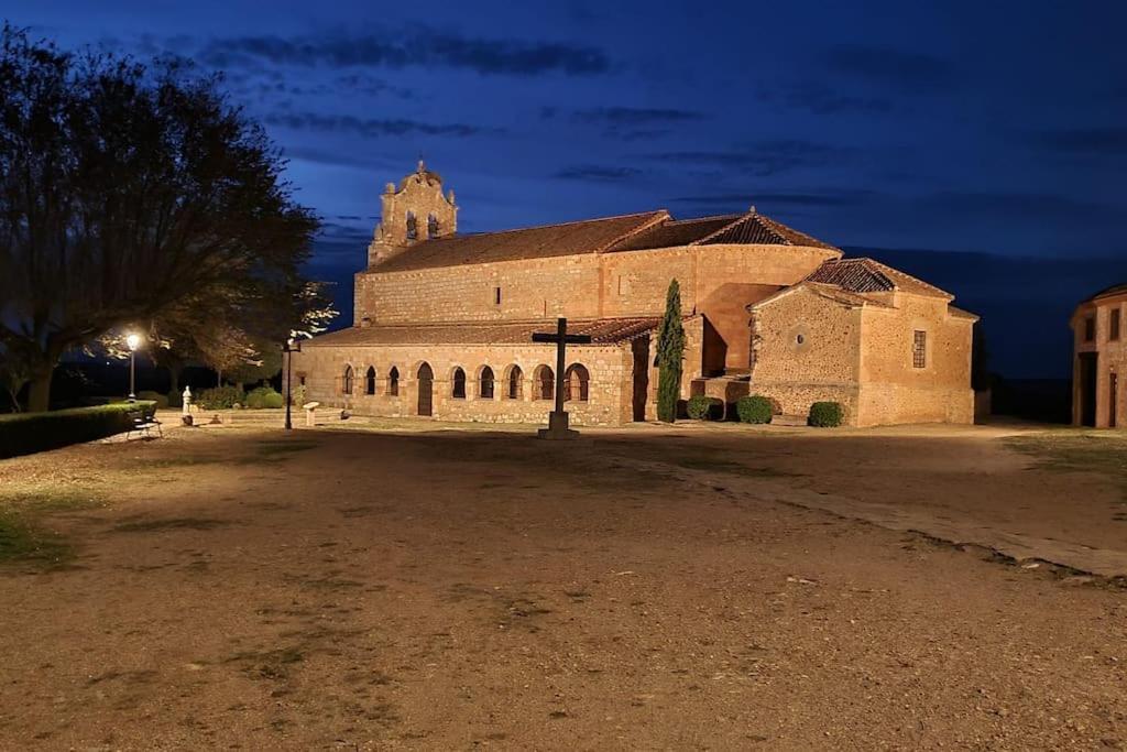 Casas Rurales Mi Reja A Santa Maria de Riaza Εξωτερικό φωτογραφία